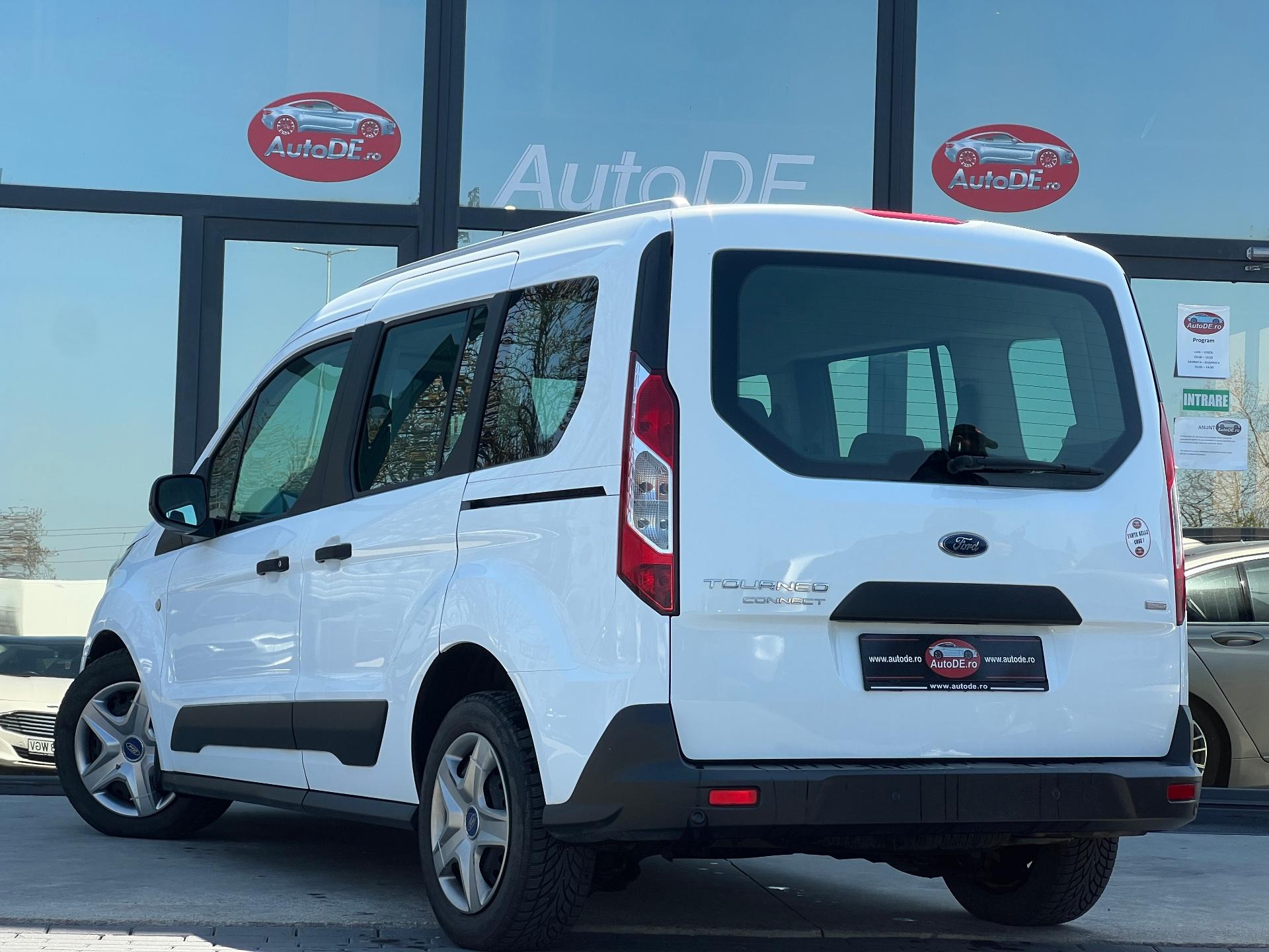 Ford-Tourneo Connect