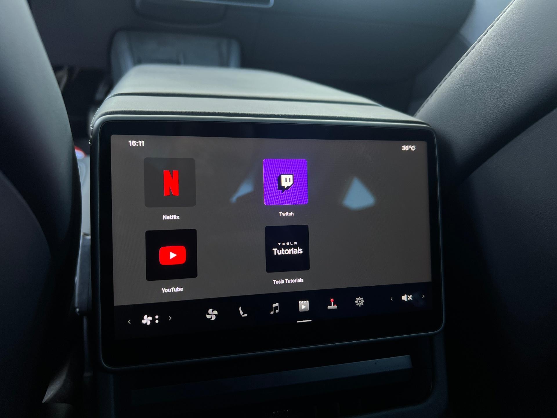 Tesla-Model 3