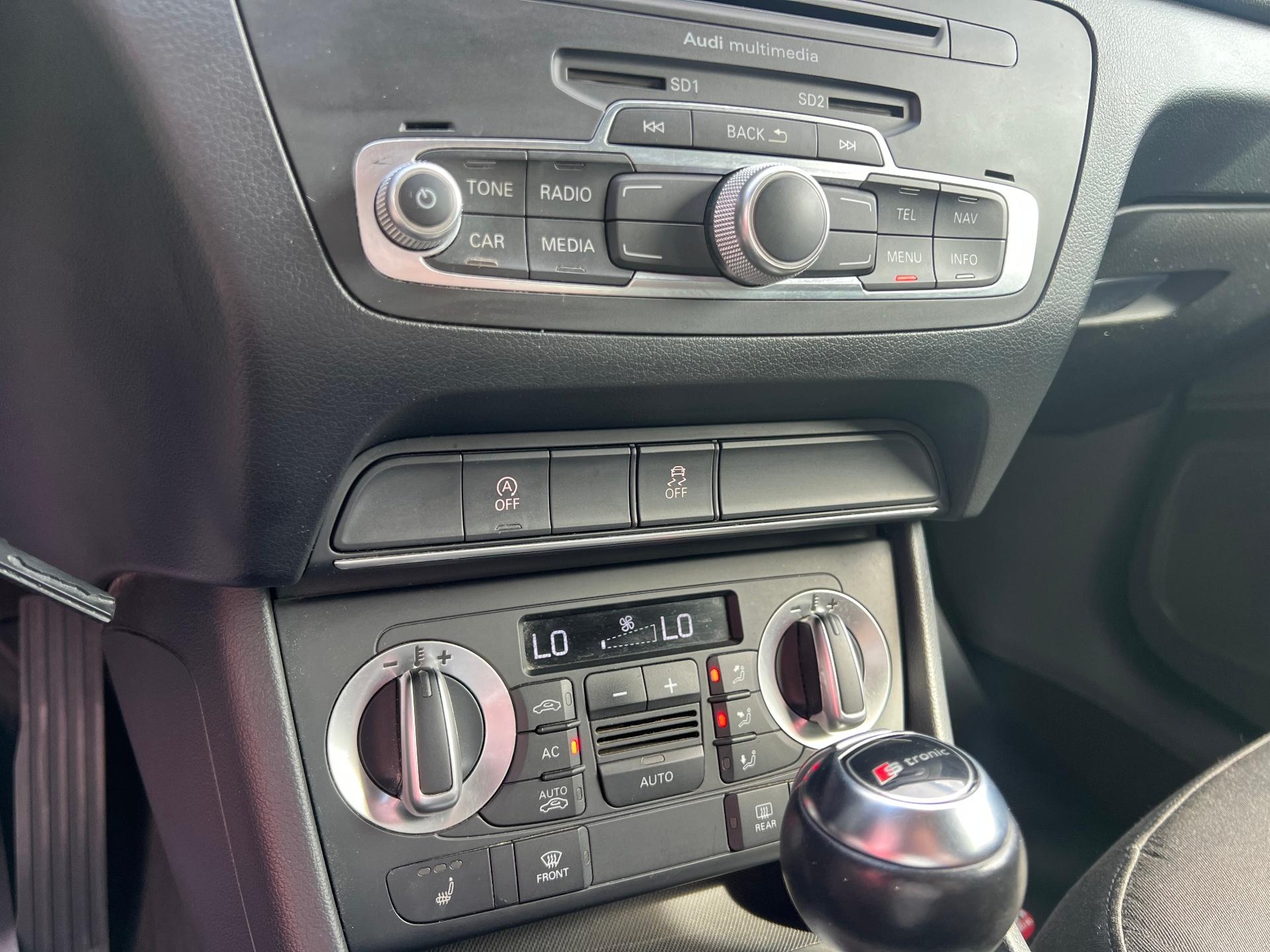 Audi-Q3