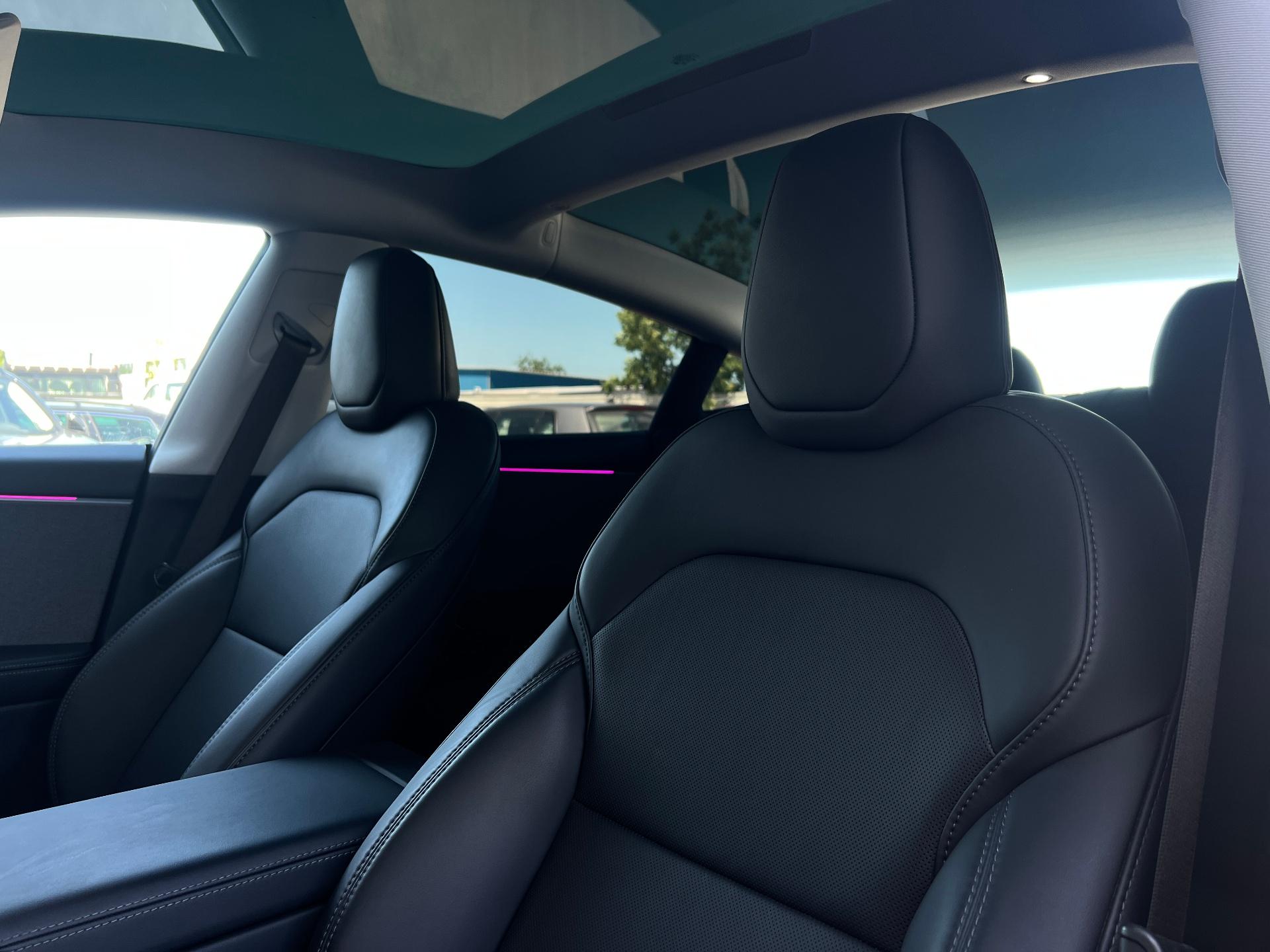 Tesla-Model 3