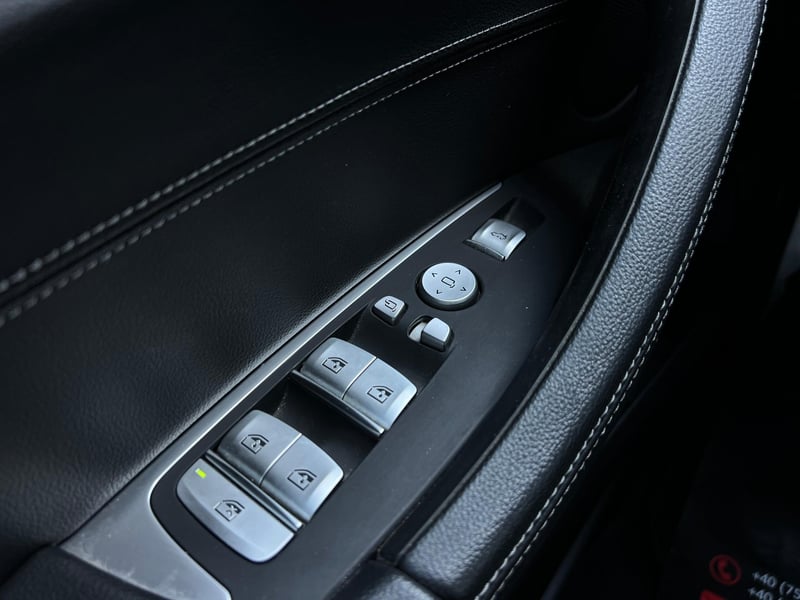 Car Thumb