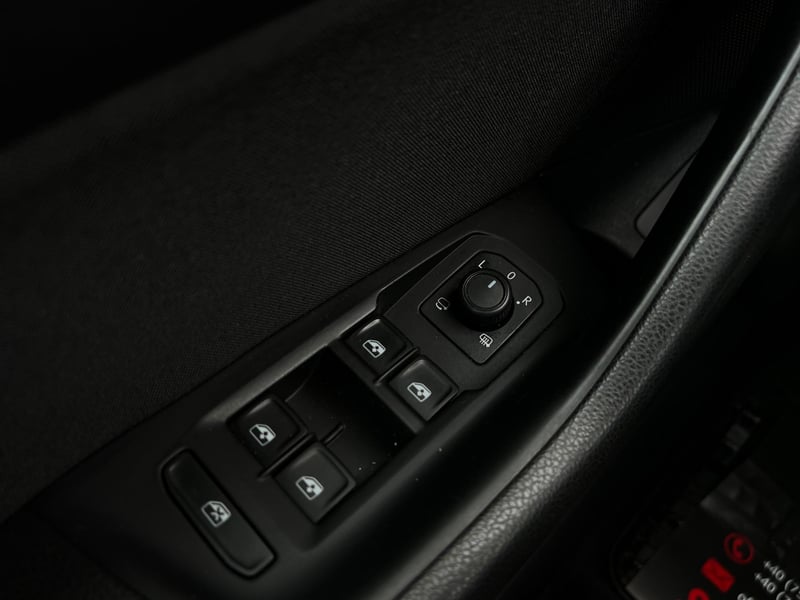 Car Thumb