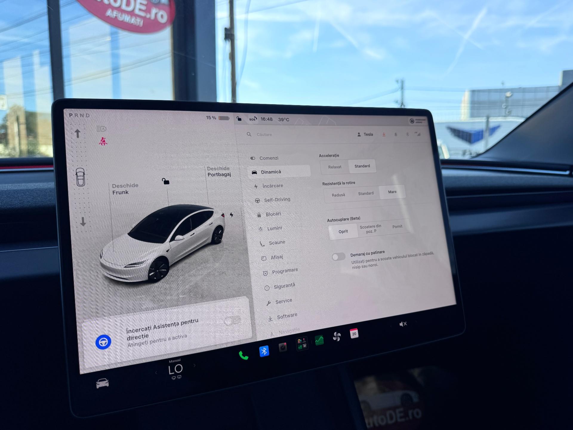 Tesla-Model 3