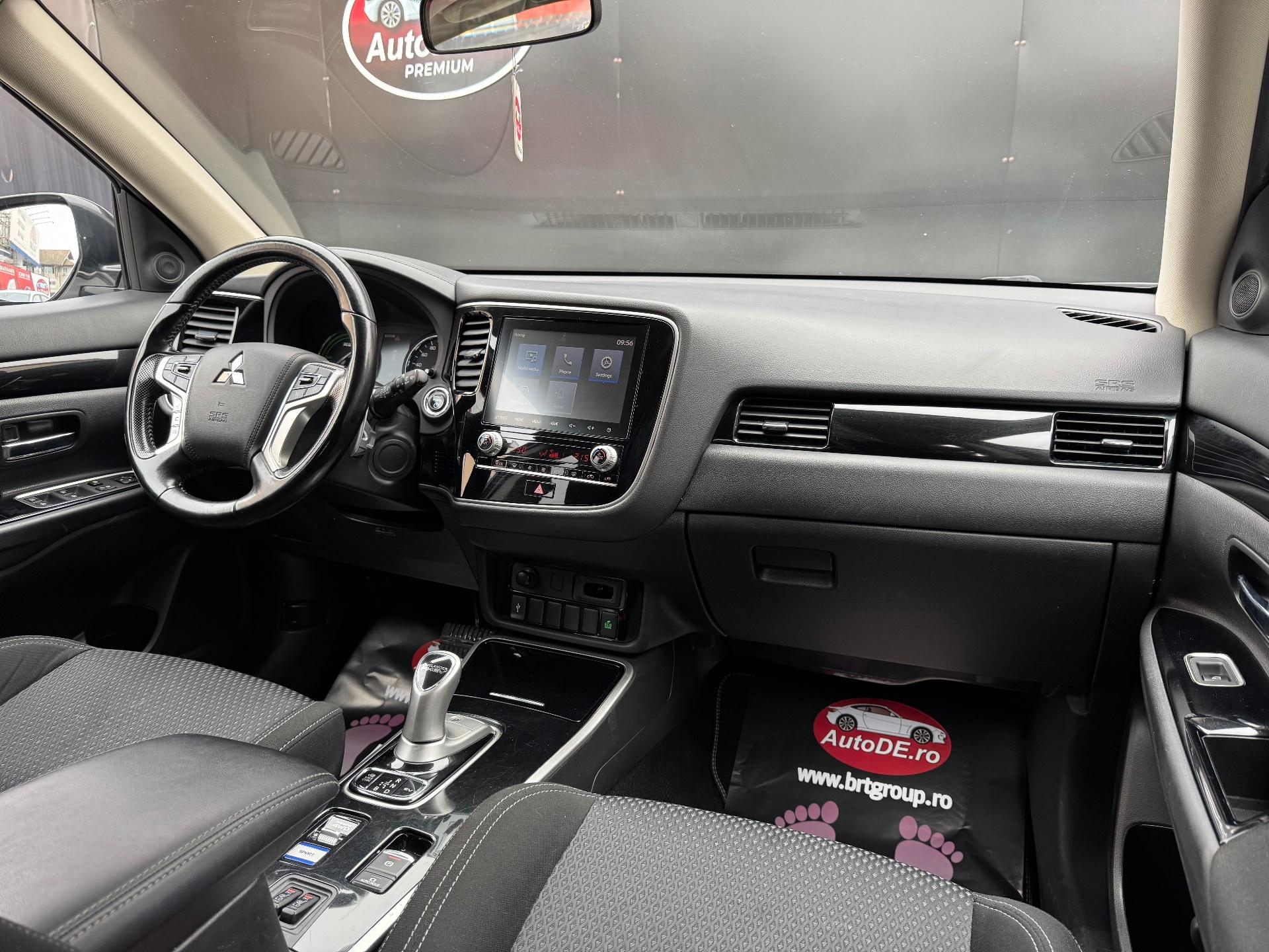 Mitsubishi-Outlander