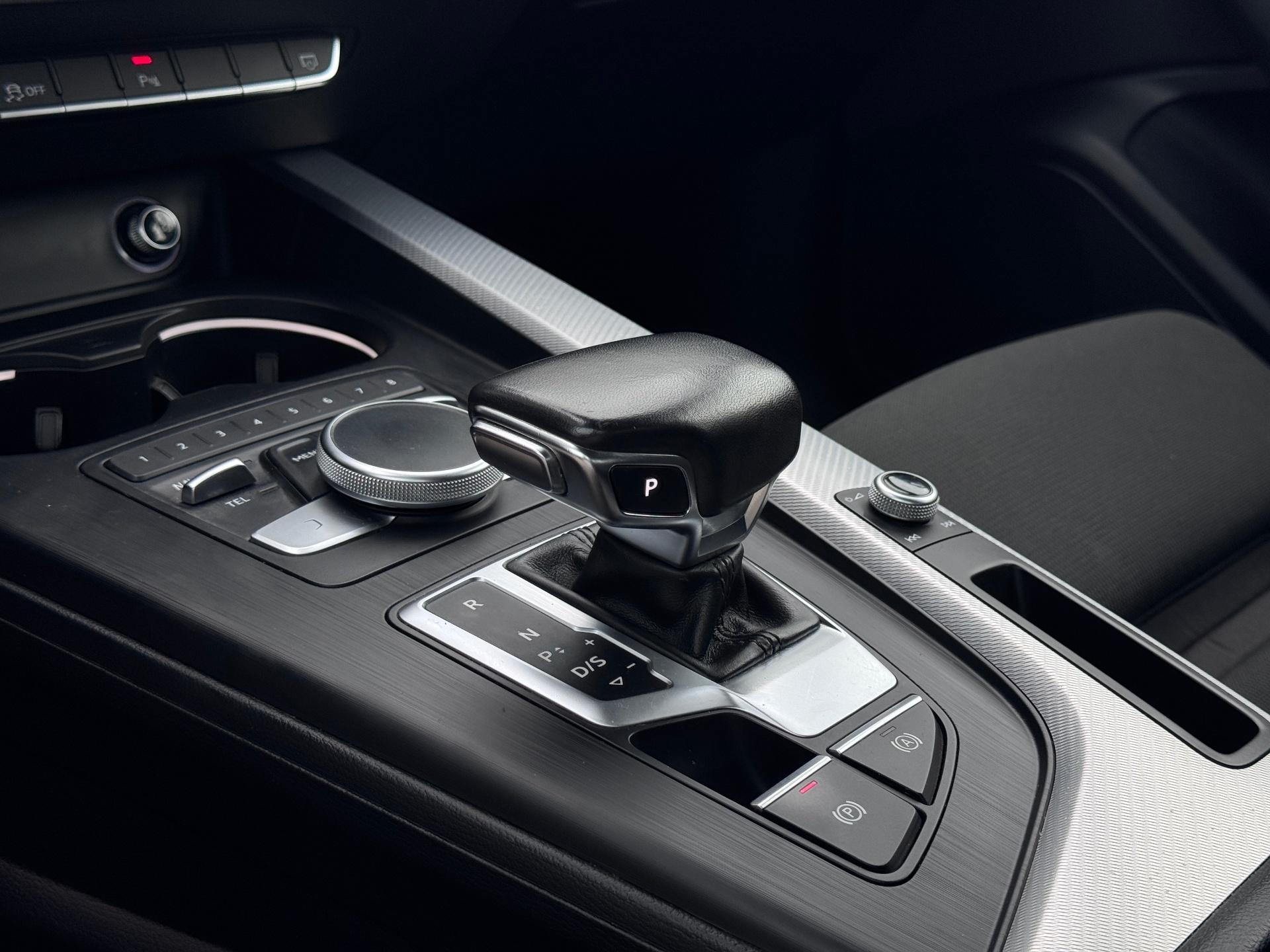 Audi-A4