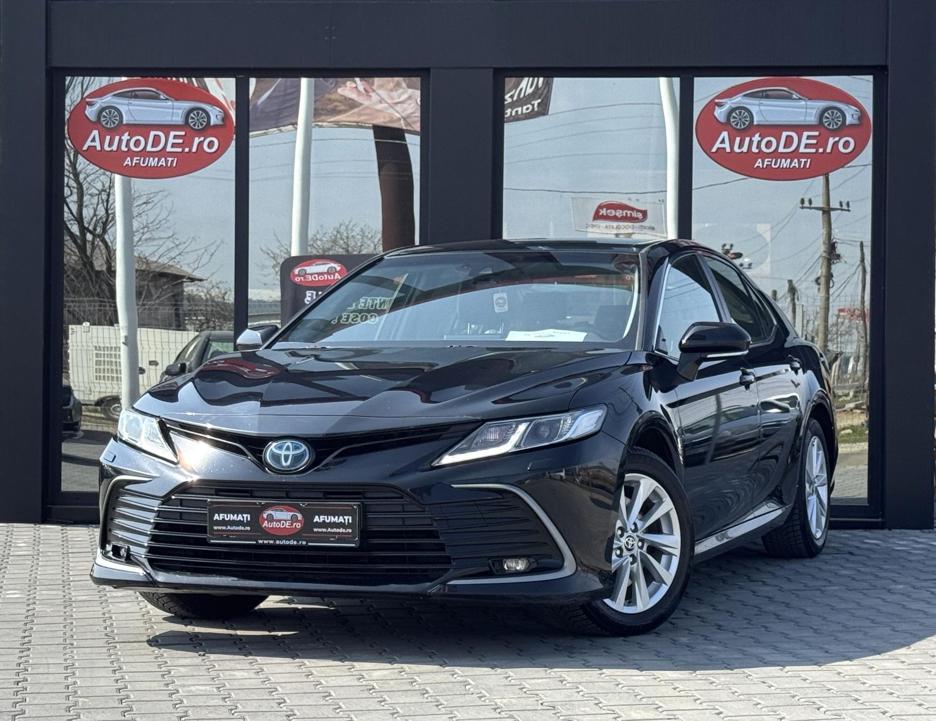 Toyota-Camry