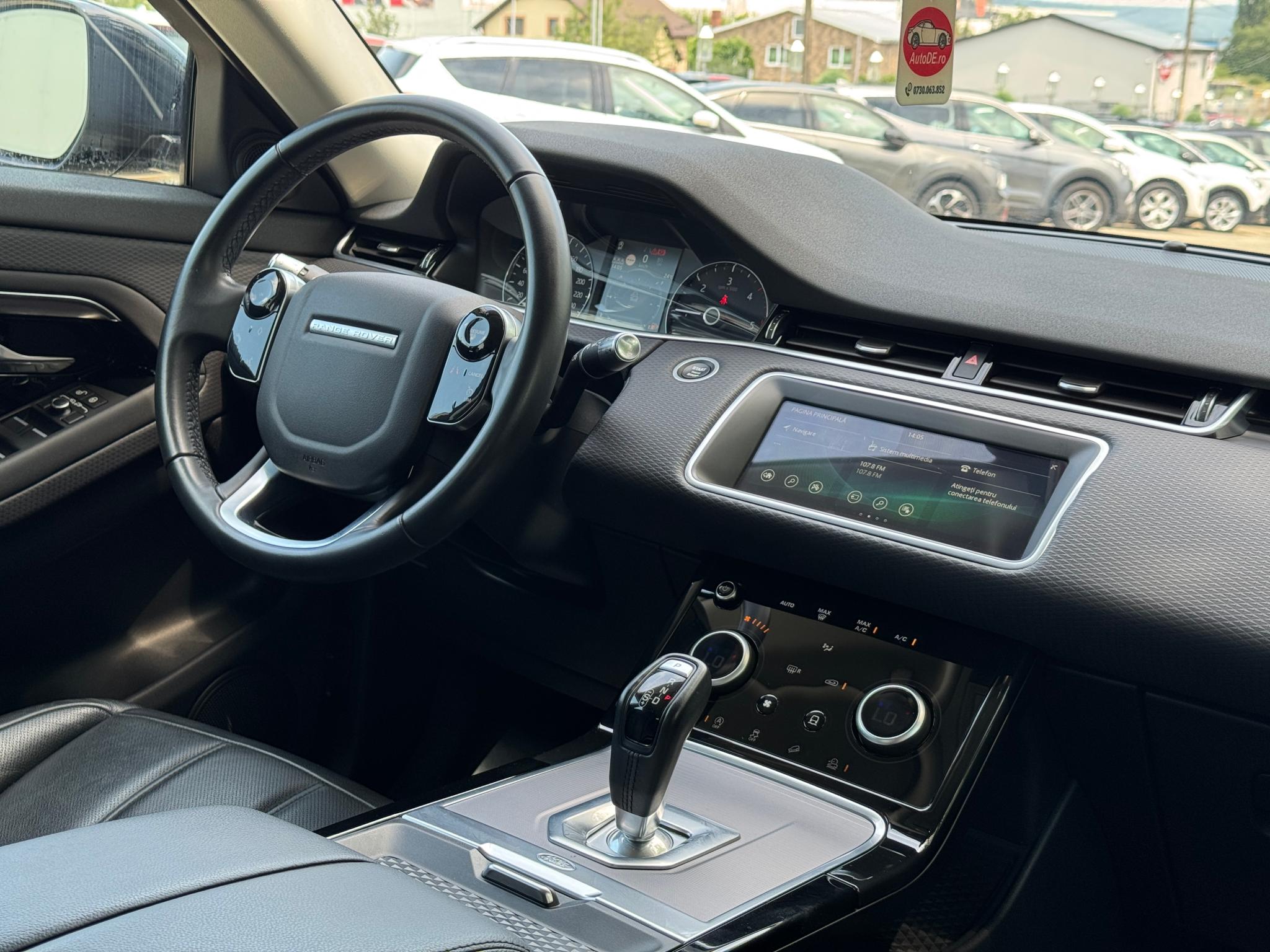 Land Rover-Range Rover Evoque