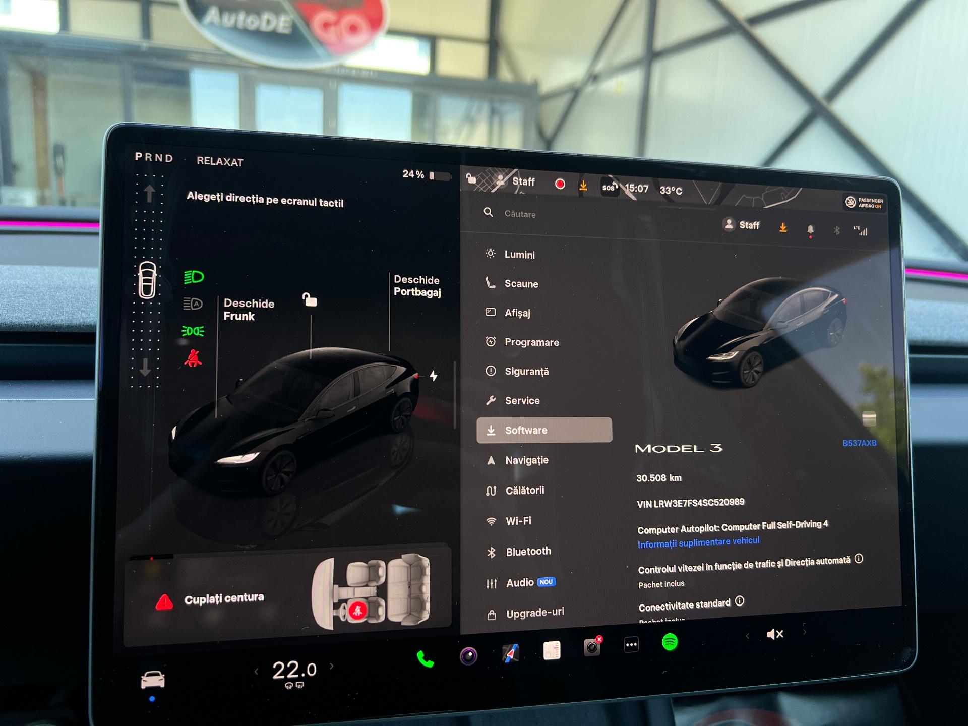 Tesla-Model 3