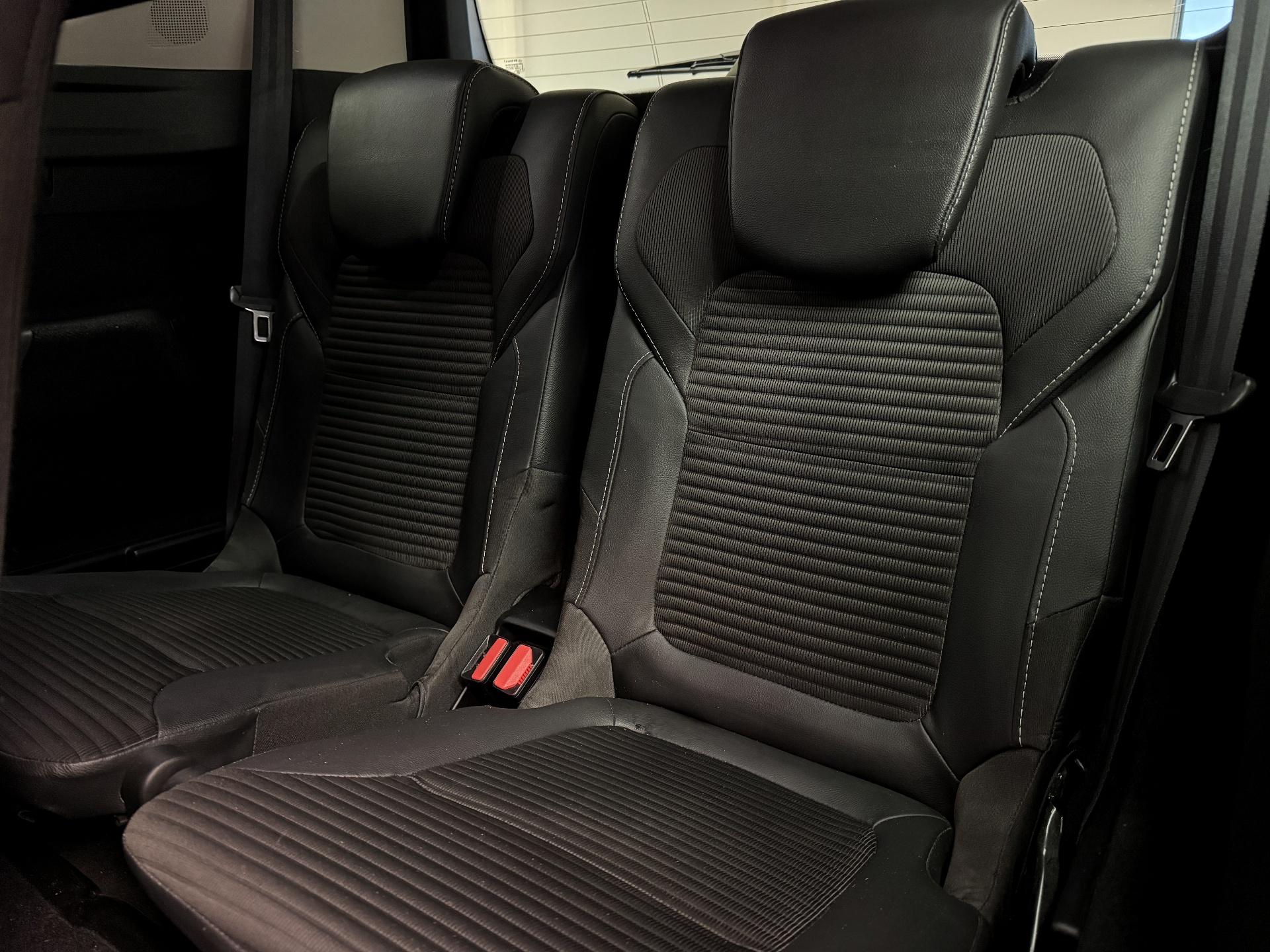 Renault-Grand Scenic