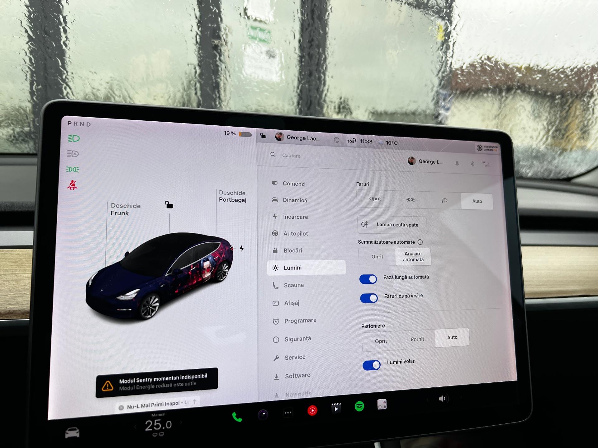 Tesla-Model 3