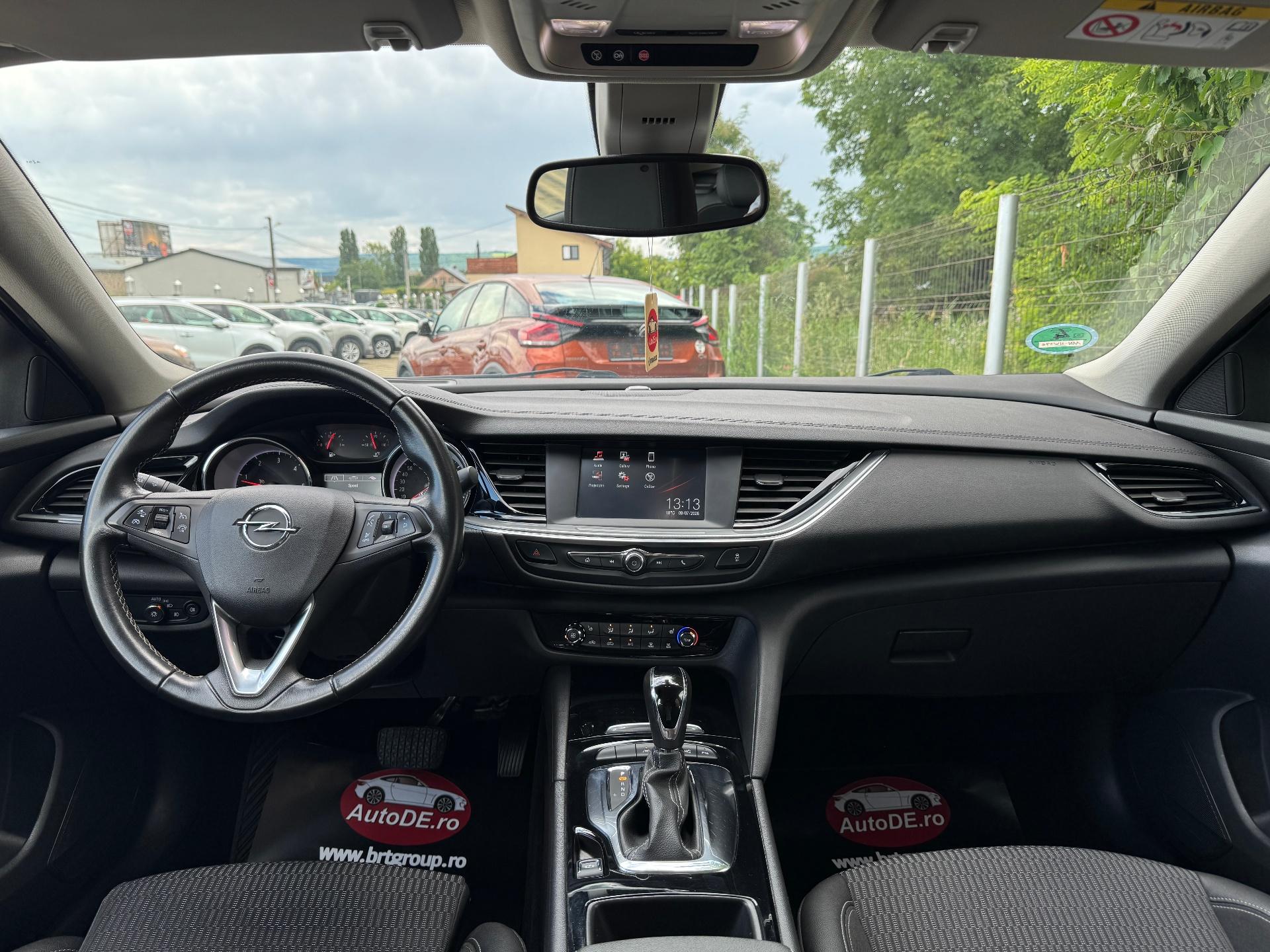 Opel-Insignia