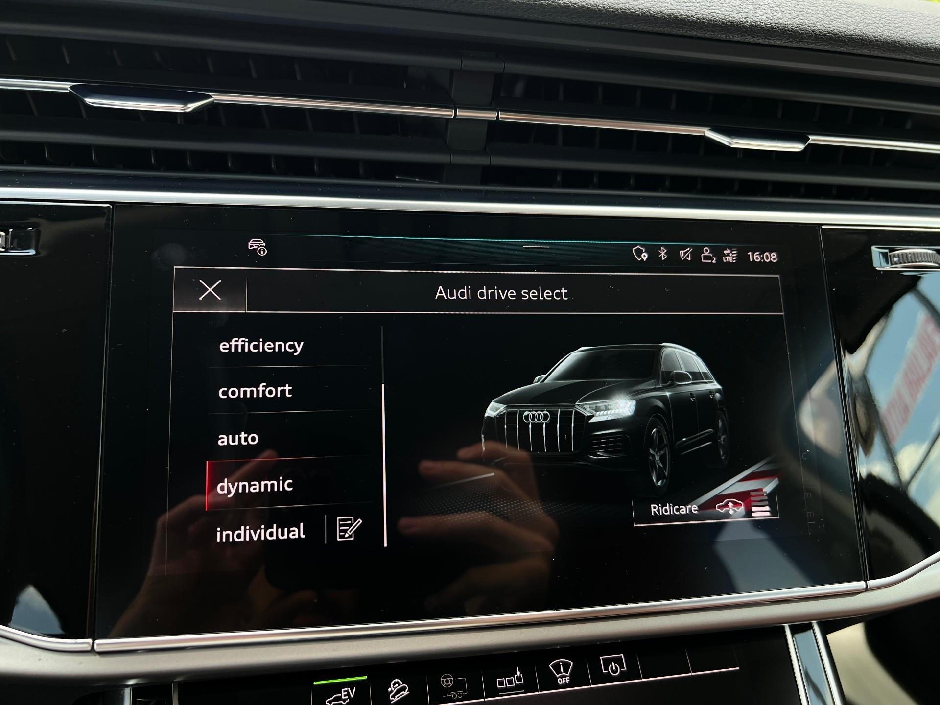 Audi-Q7