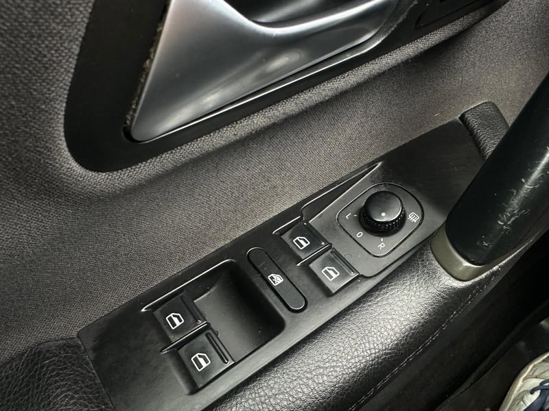Car Thumb