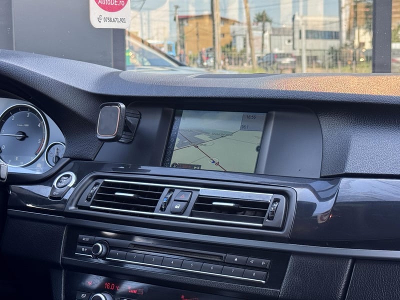 Car Thumb