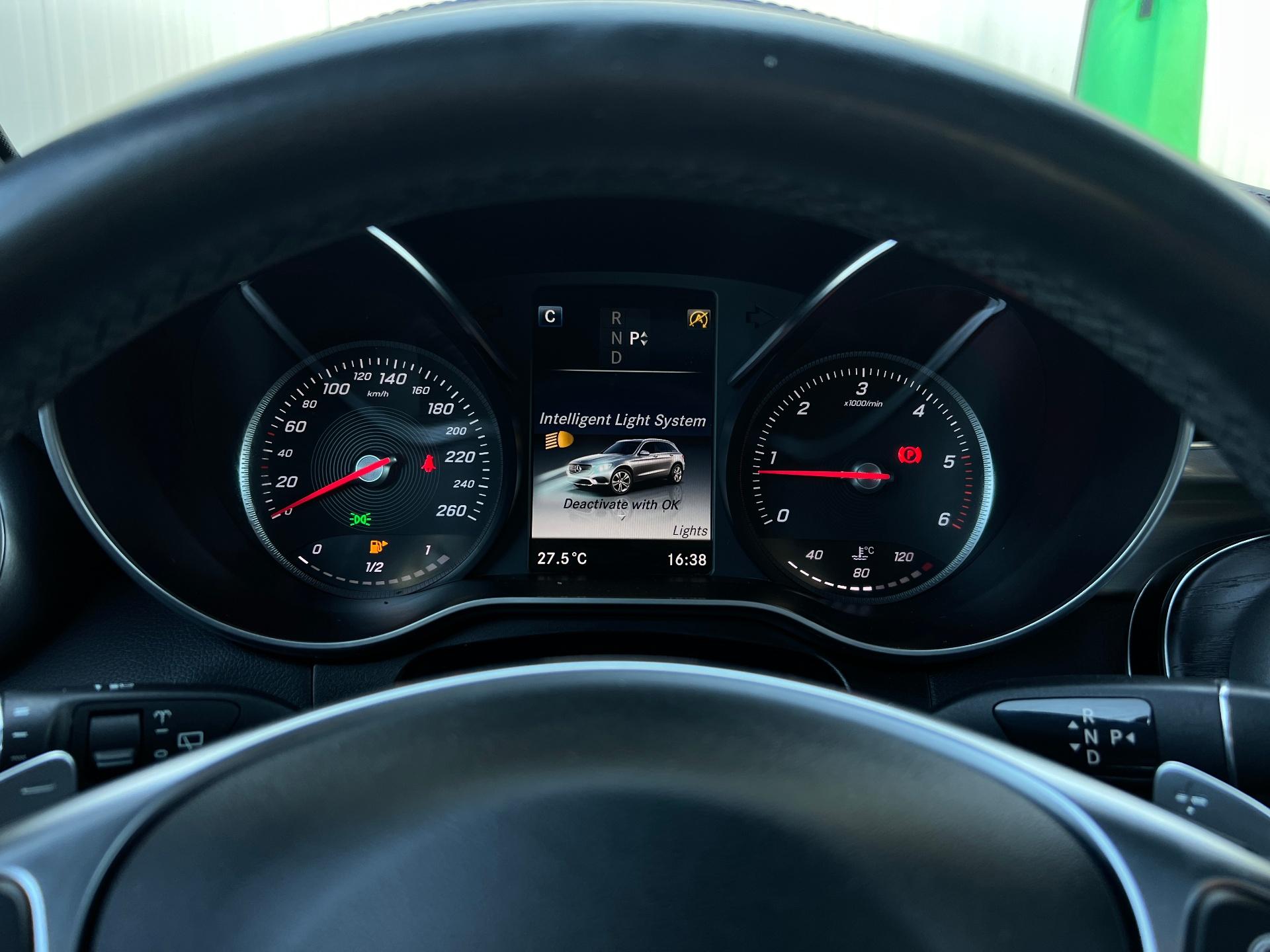 Mercedes-Benz-GLC