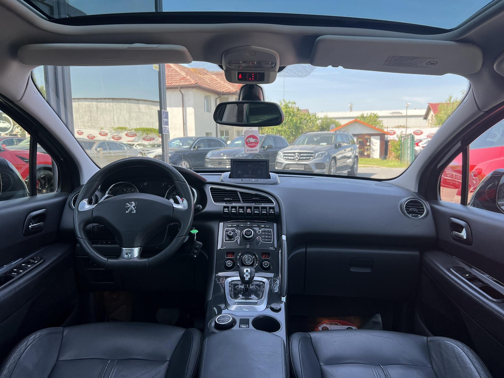 Peugeot-3008