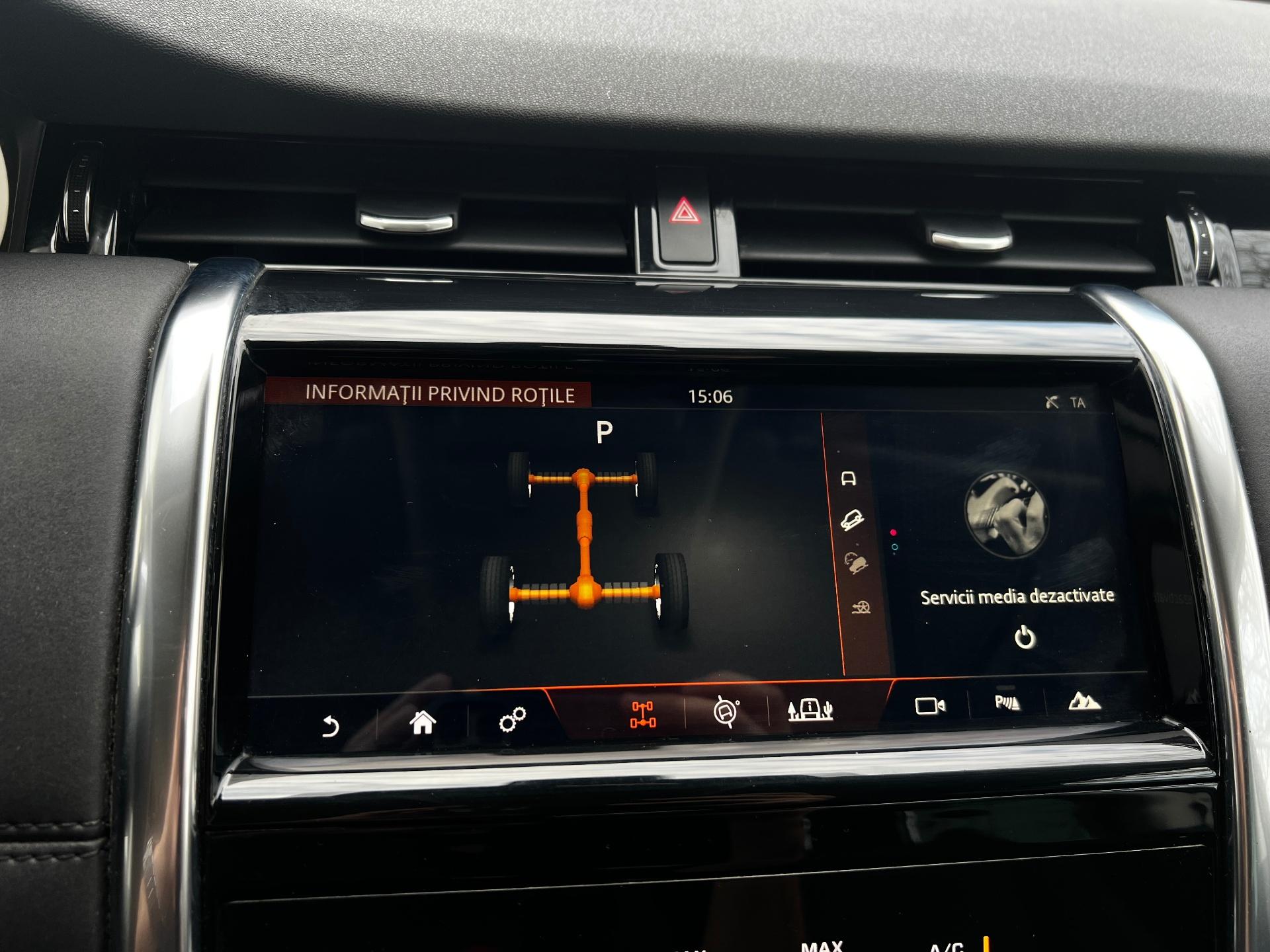 Land Rover-Discovery Sport