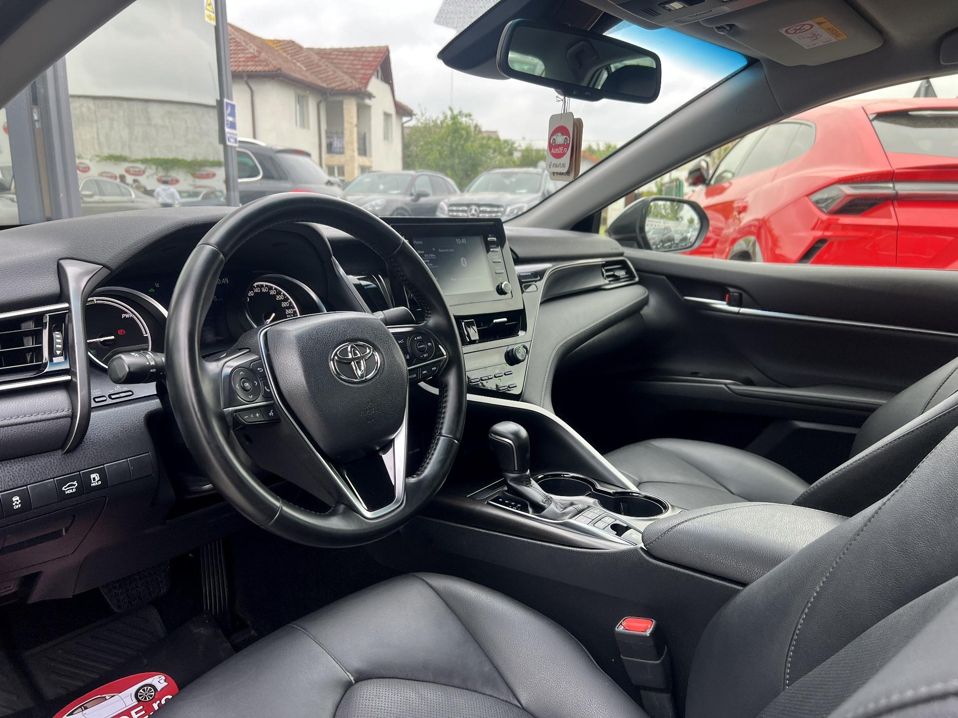 Toyota-Camry