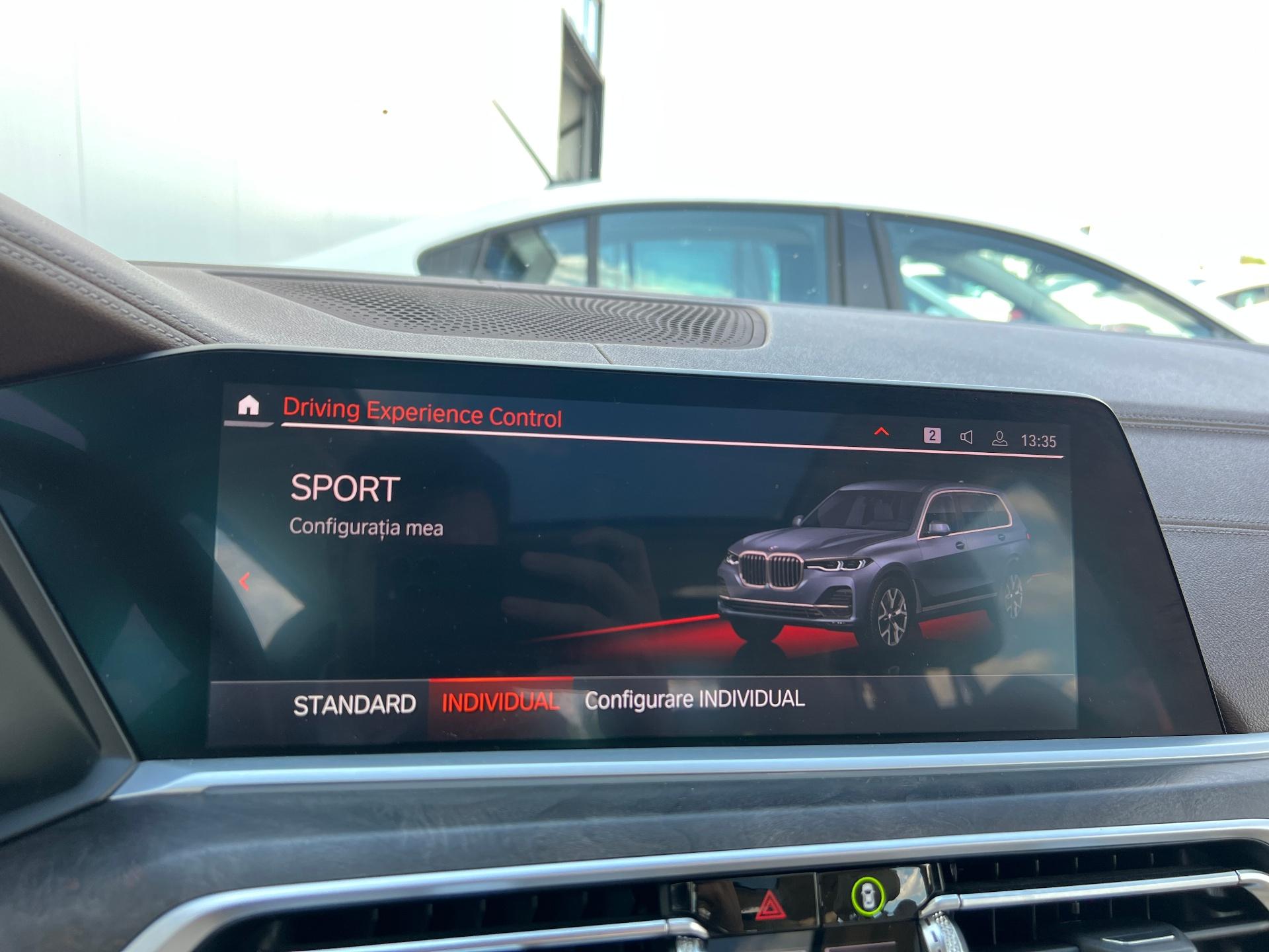 BMW-X7