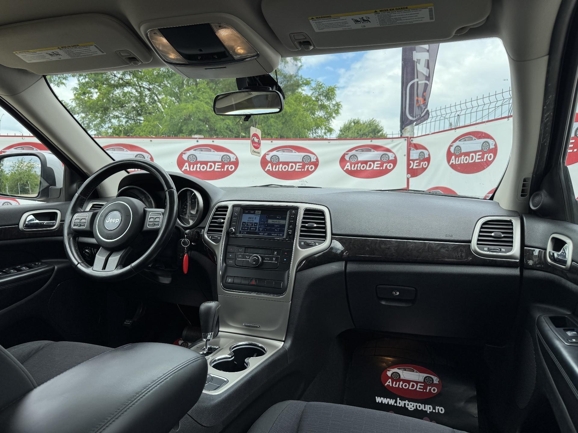 Jeep-Grand Cherokee