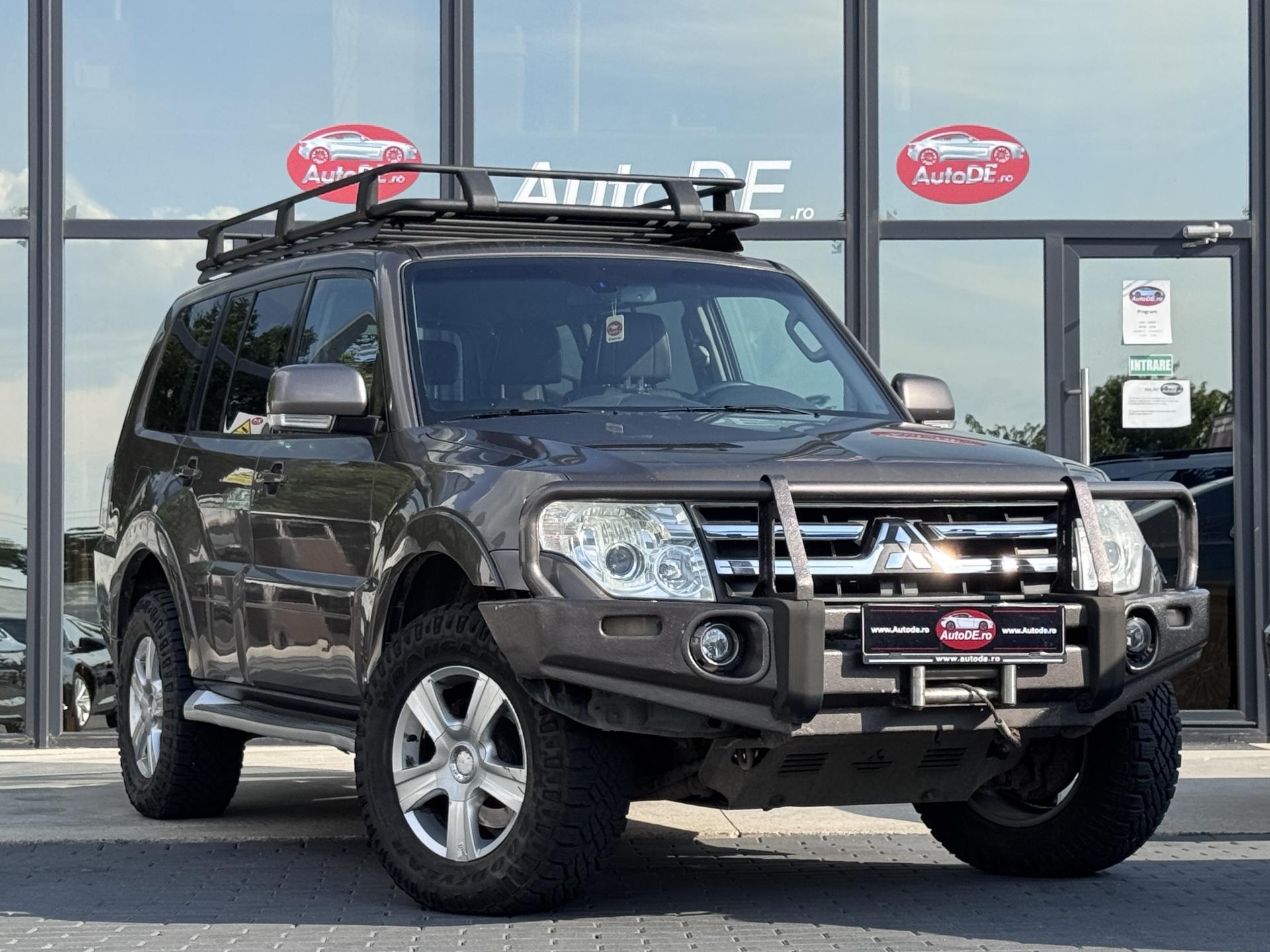 Mitsubishi-Pajero