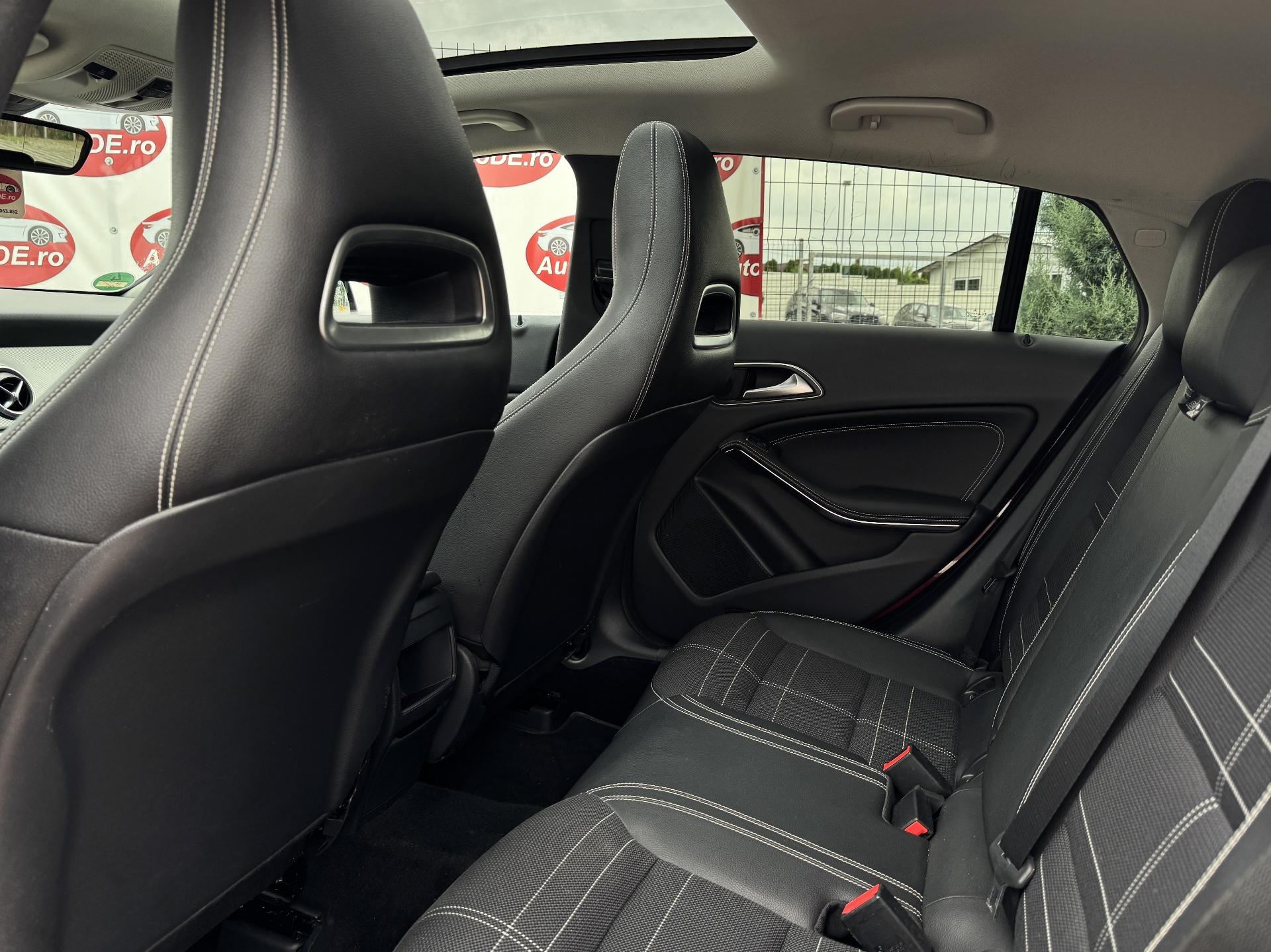 Mercedes-Benz-CLA 220