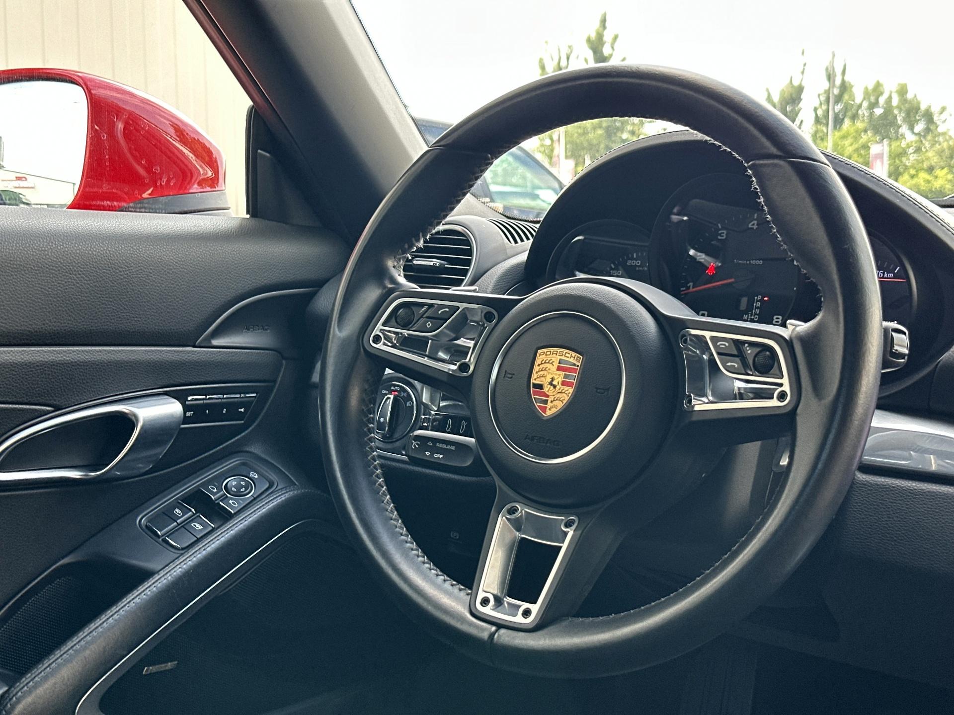 Porsche-Boxster