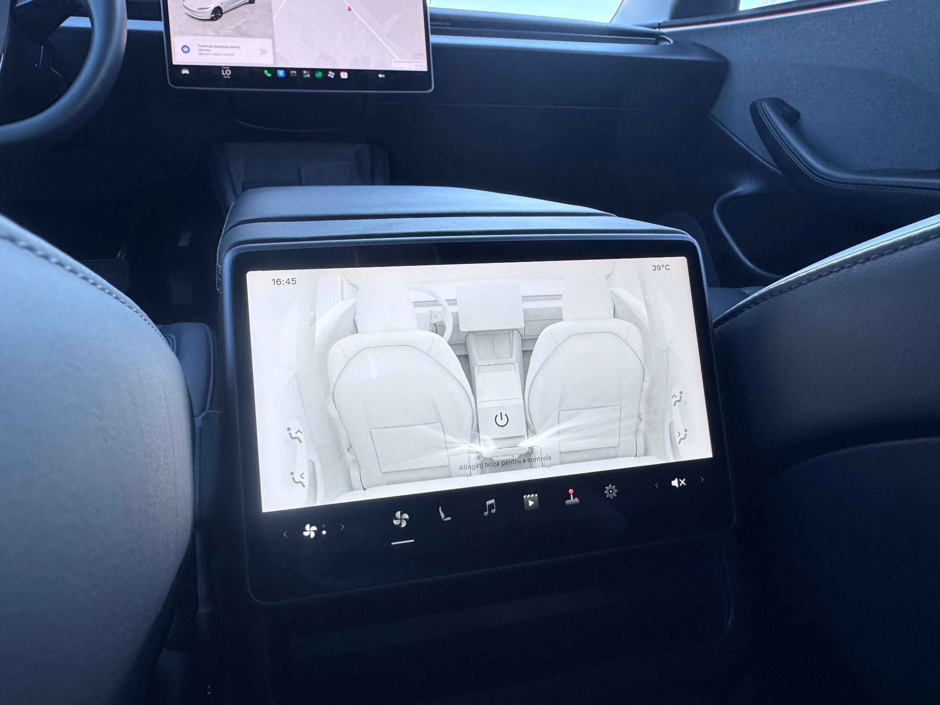 Tesla-Model 3