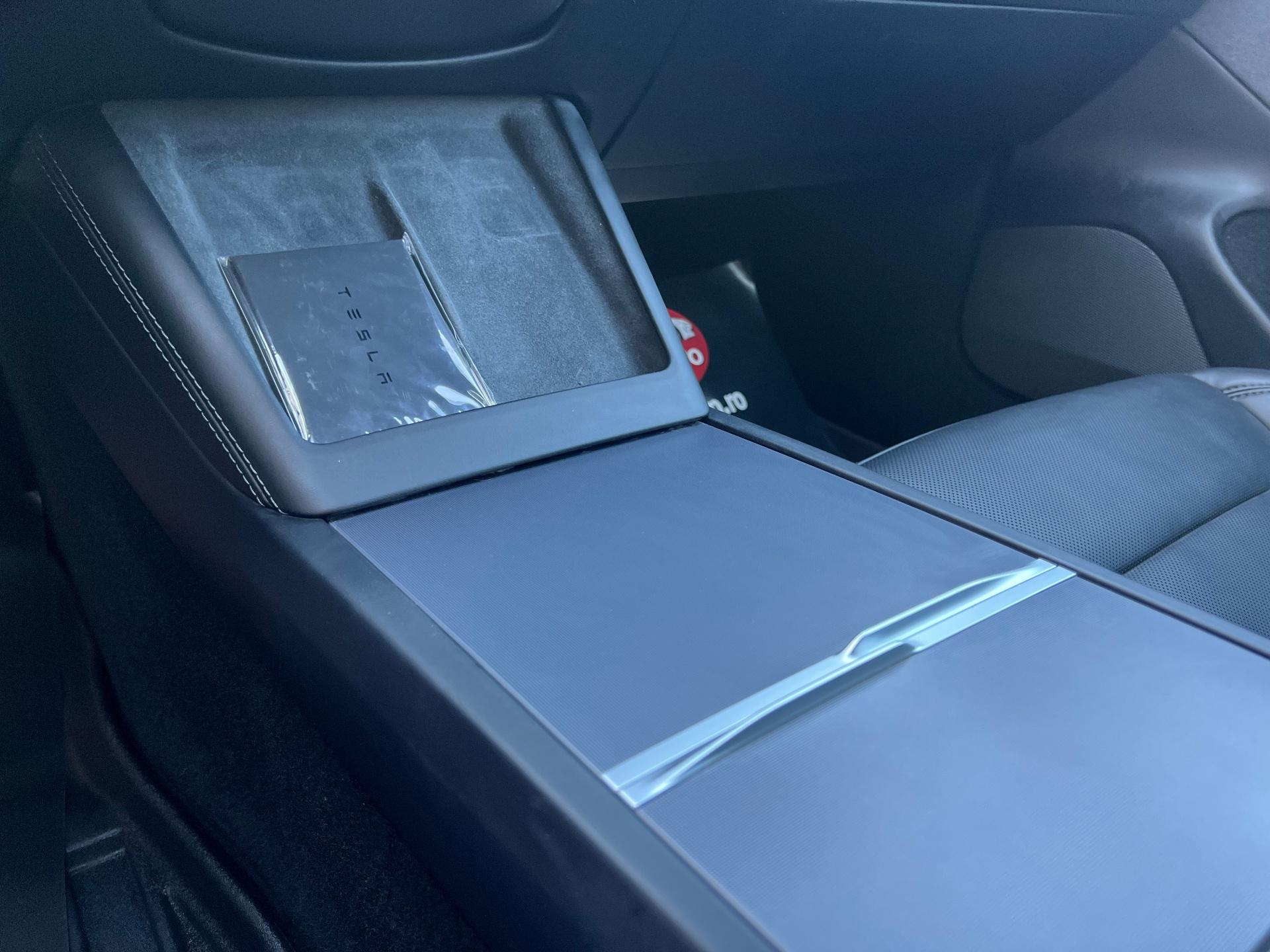 Tesla-Model 3