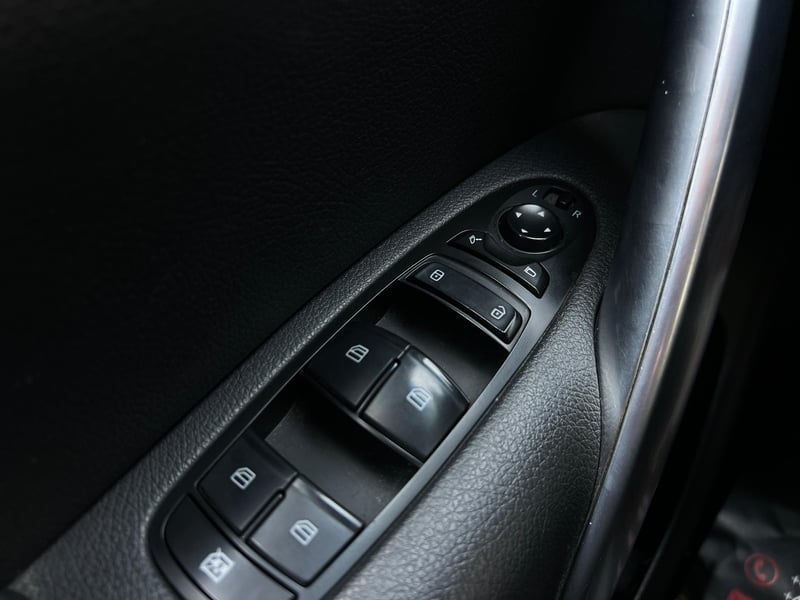 Car Thumb
