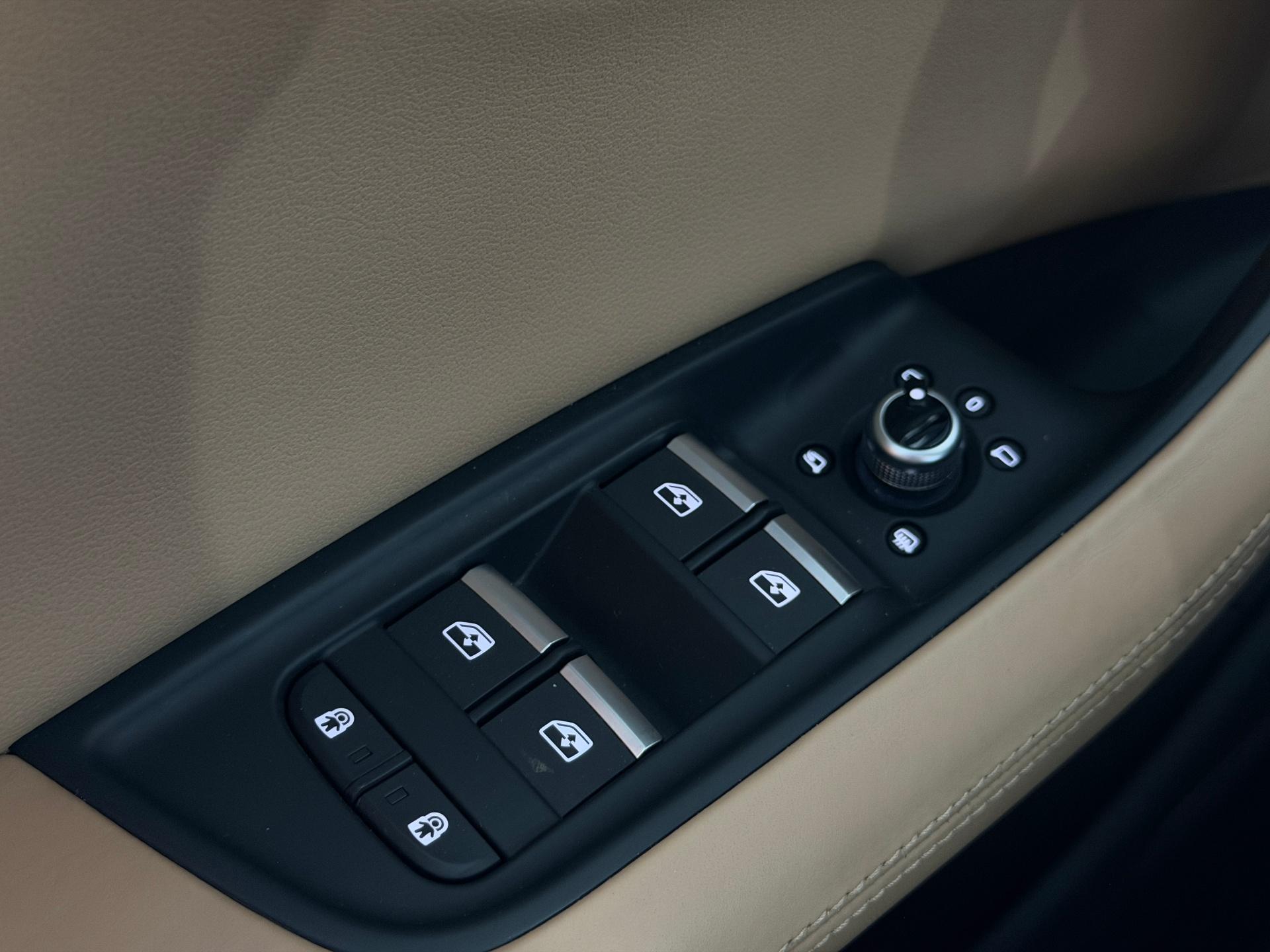 Audi-Q7