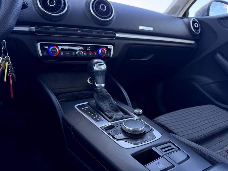 Car Thumb