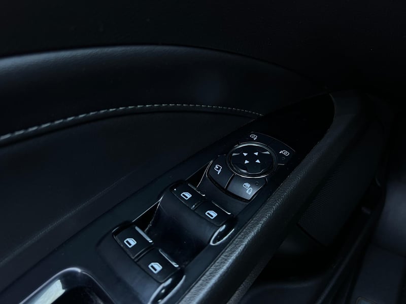 Car Thumb