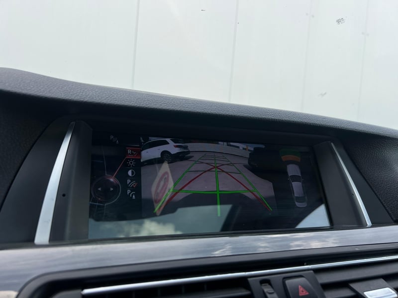 Car Thumb
