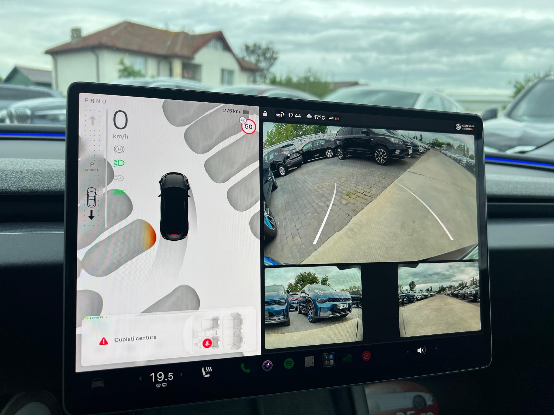 Tesla-Model 3