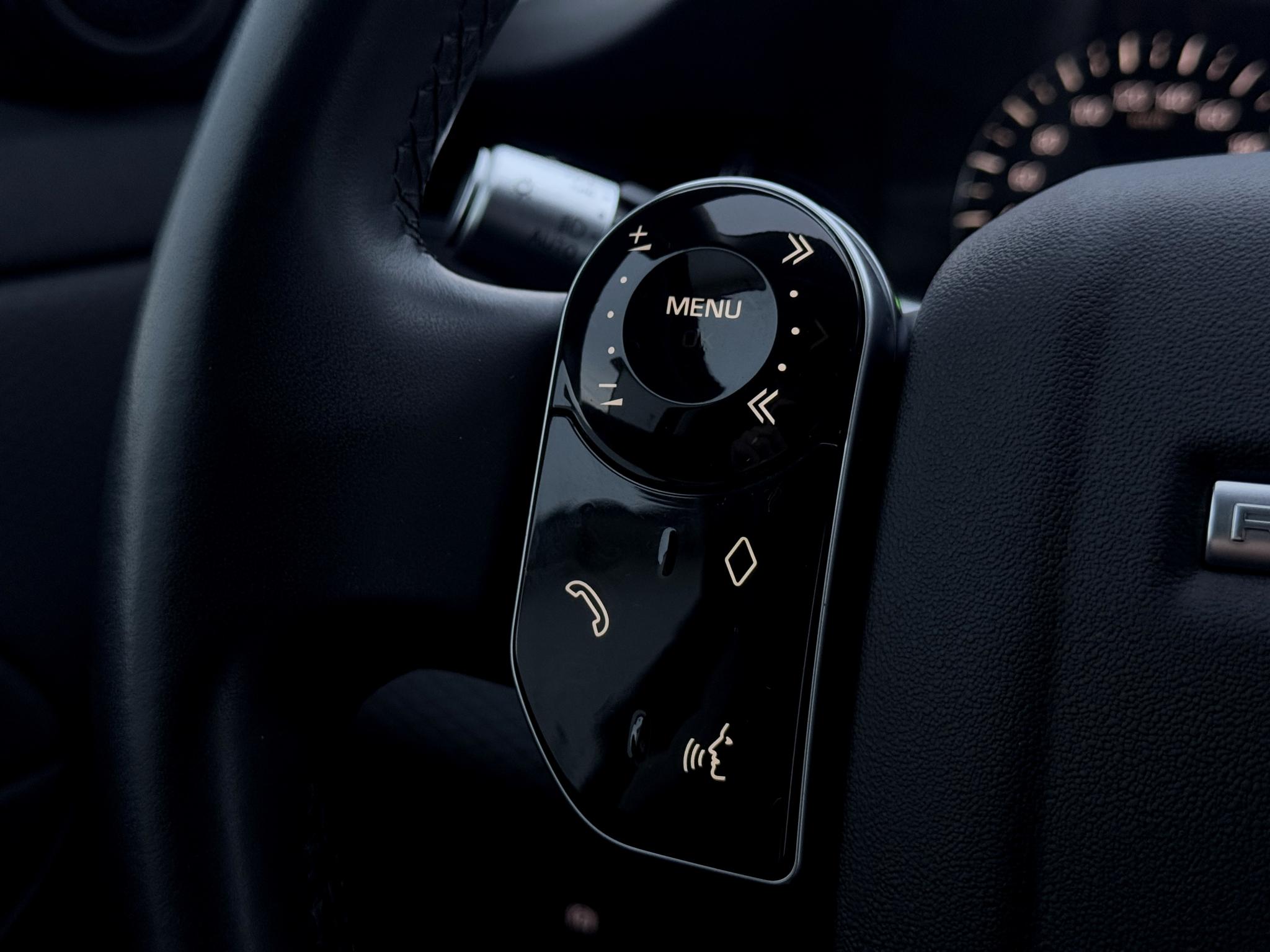 Land Rover-Range Rover Evoque