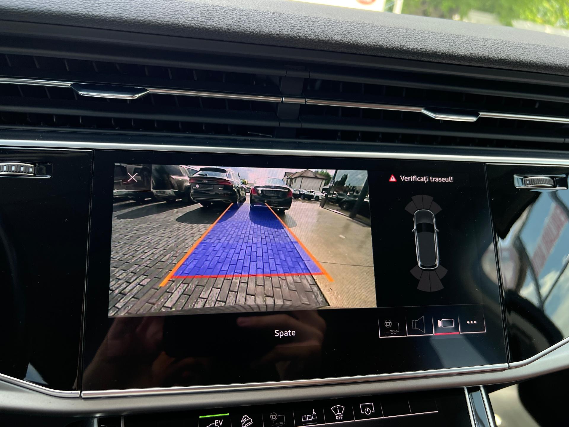 Audi-Q7