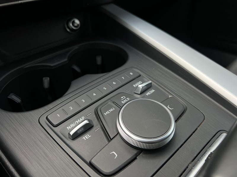 Car Thumb