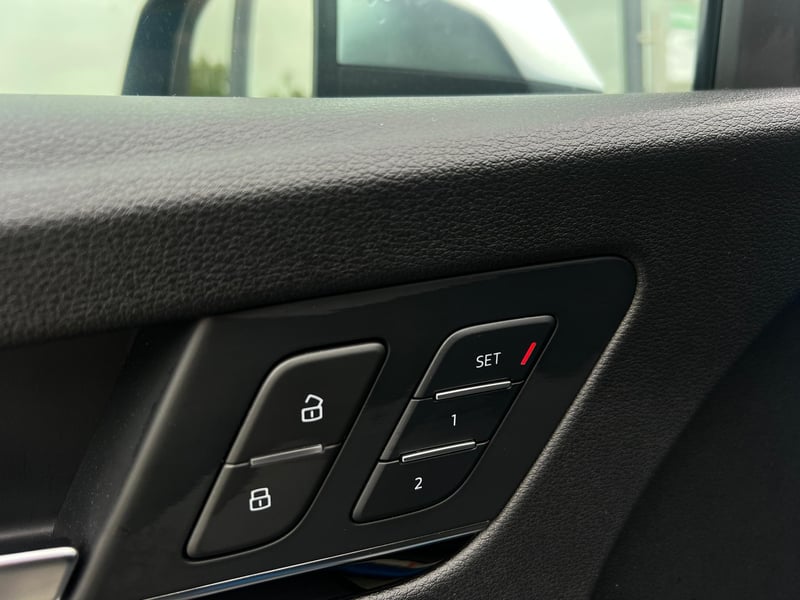 Car Thumb