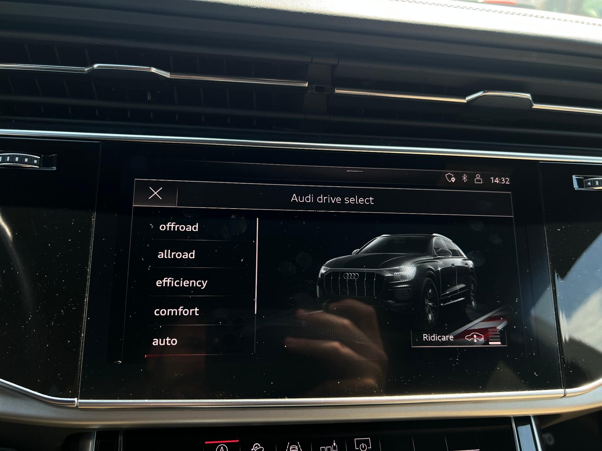Audi-Q8