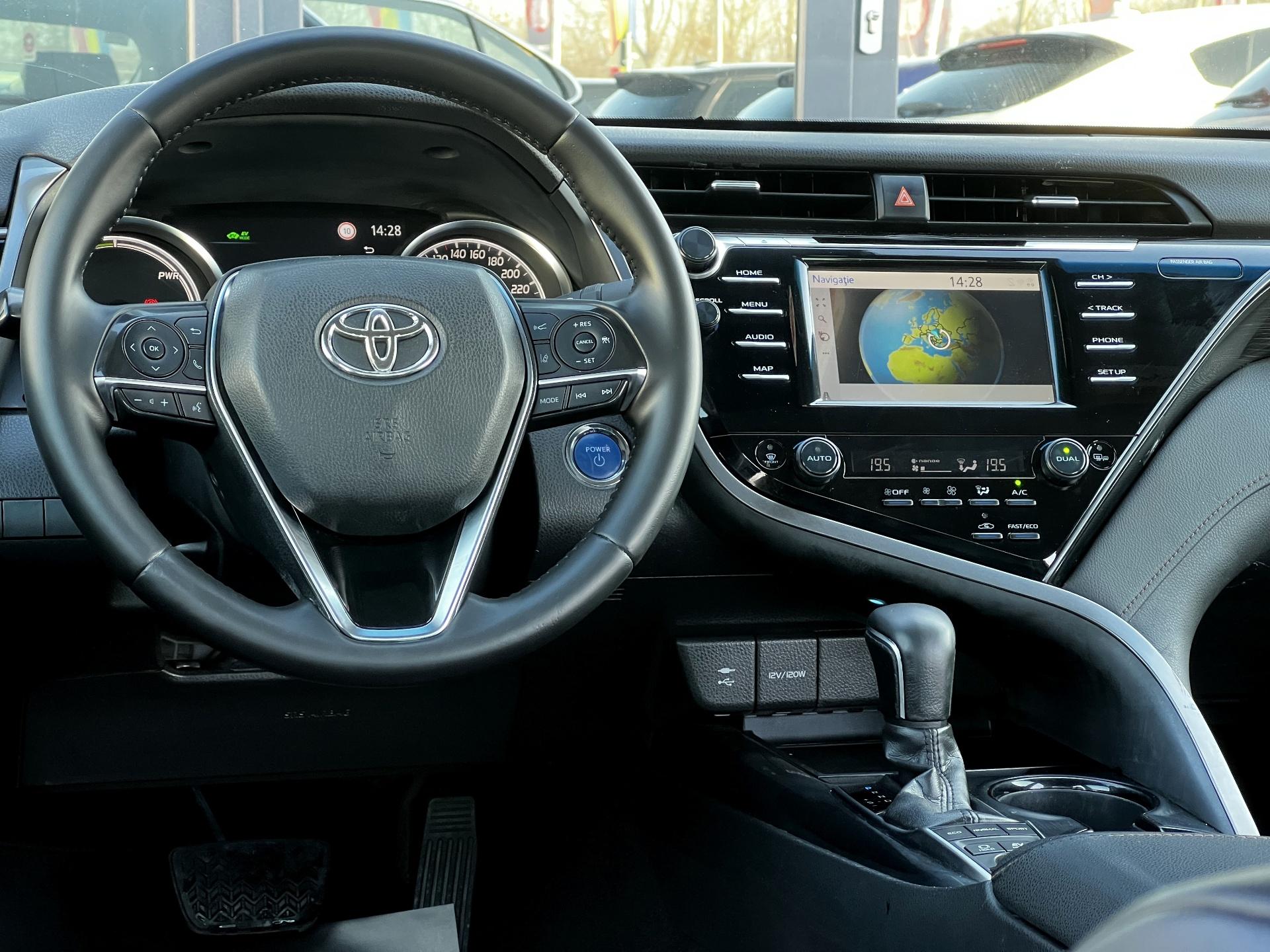 Toyota-Camry