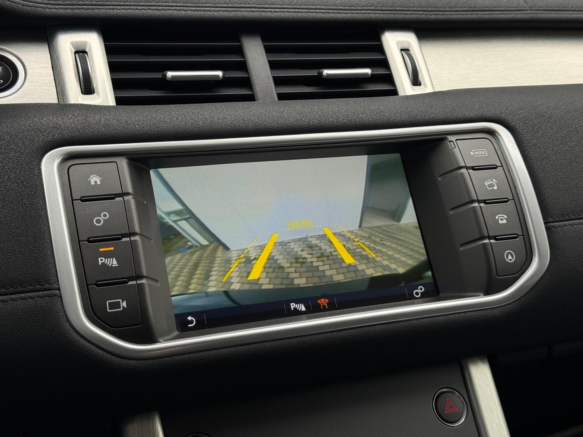 Land Rover-Range Rover Evoque