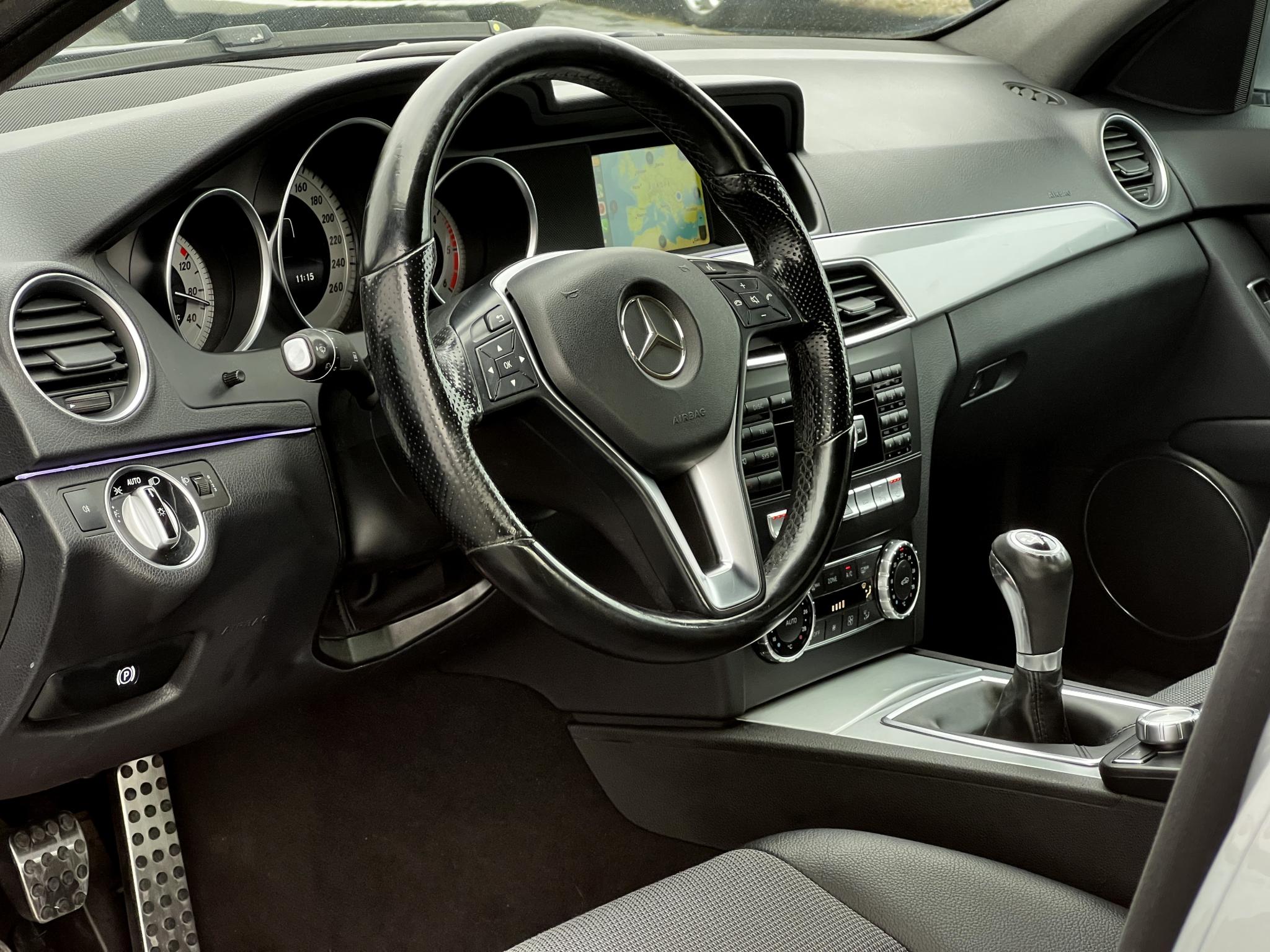 Mercedes-Benz-C