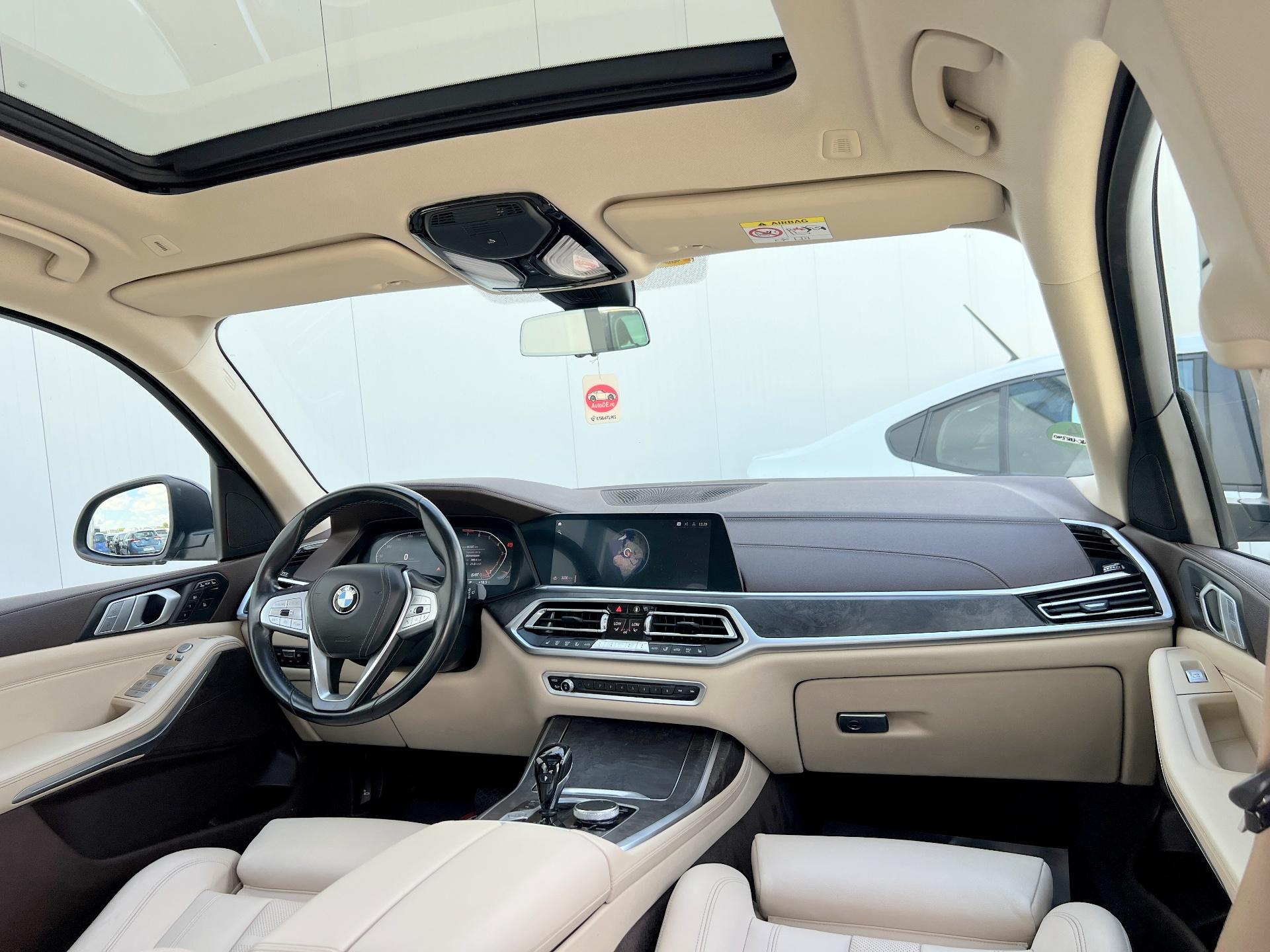 BMW-X7