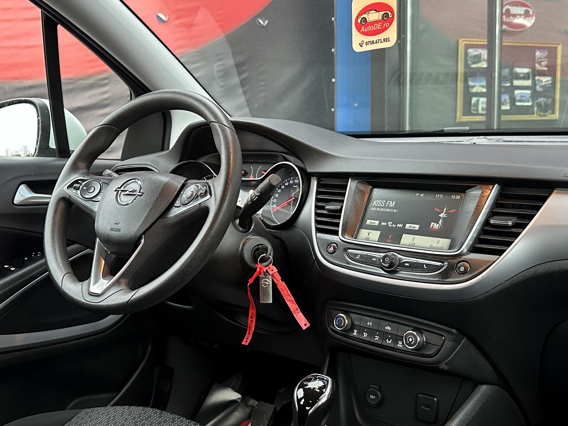 Opel-Crossland X