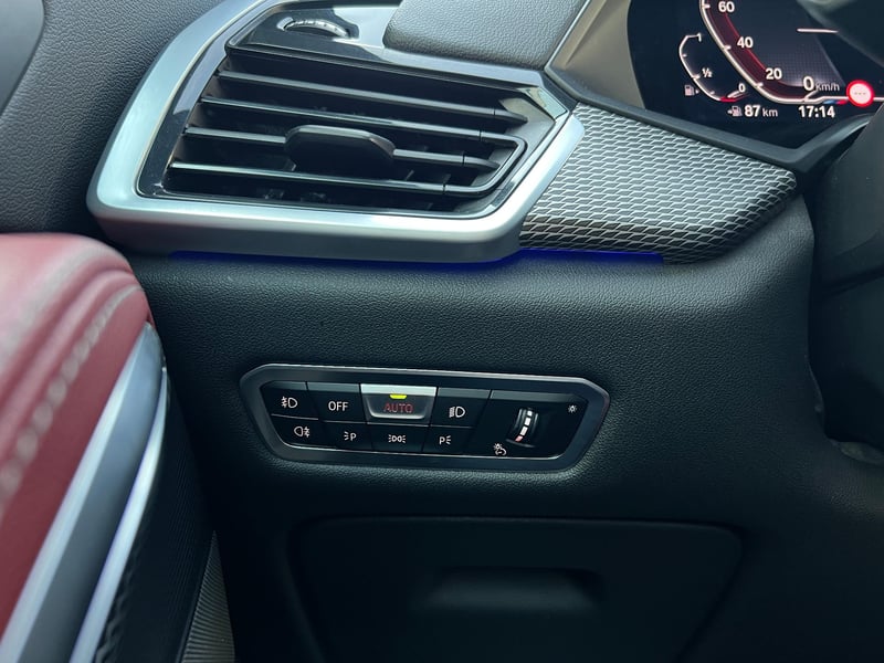 Car Thumb
