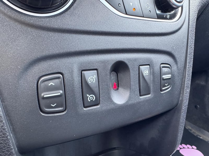 Car Thumb