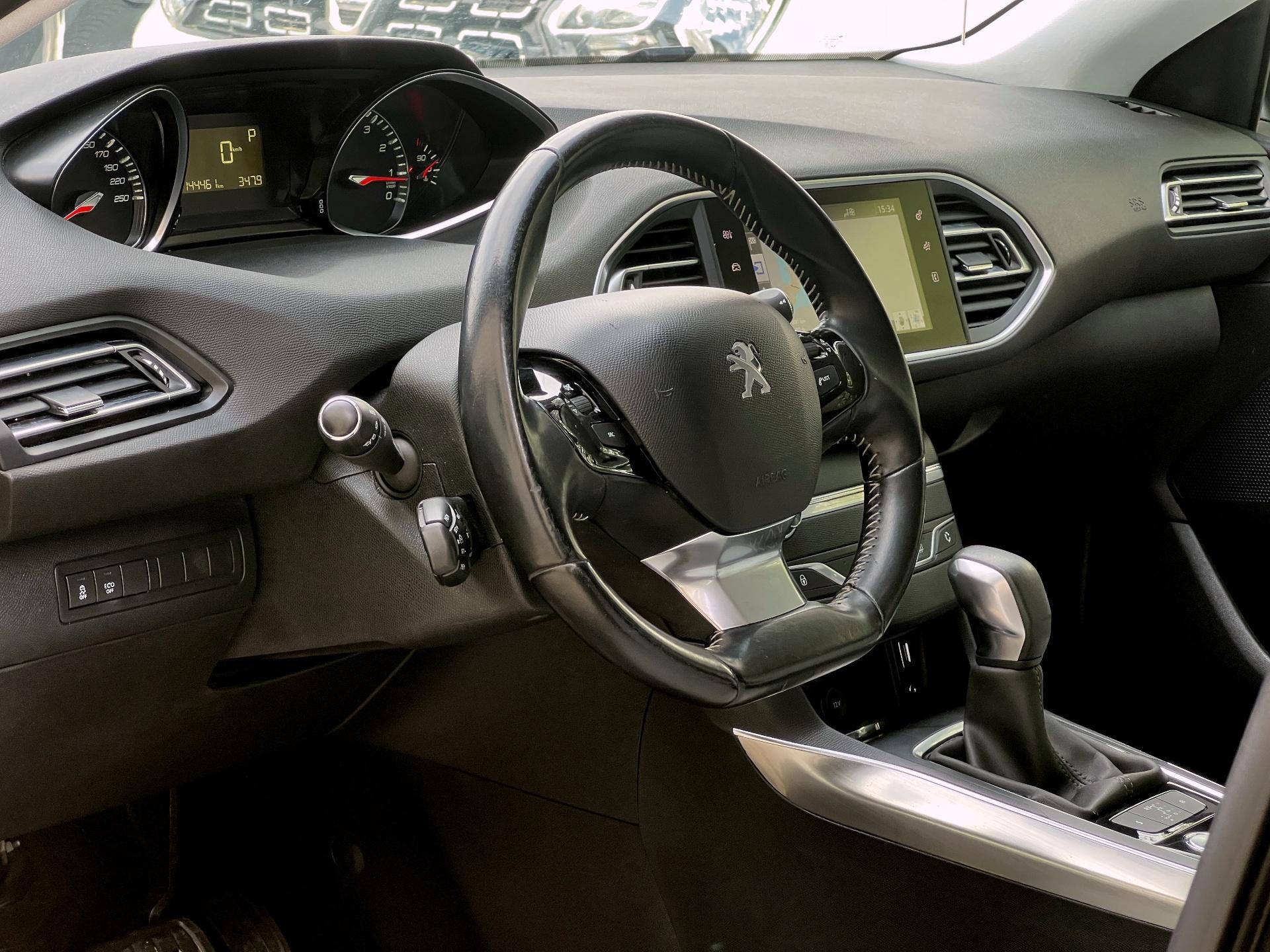 Peugeot-308