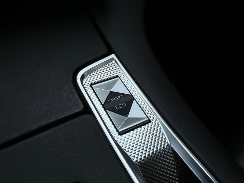 Car Thumb