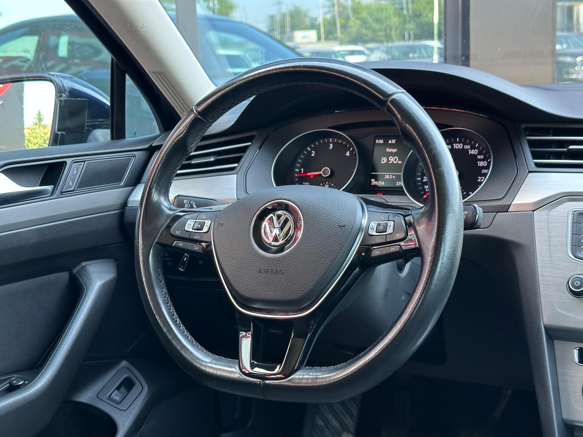 Volkswagen-Passat